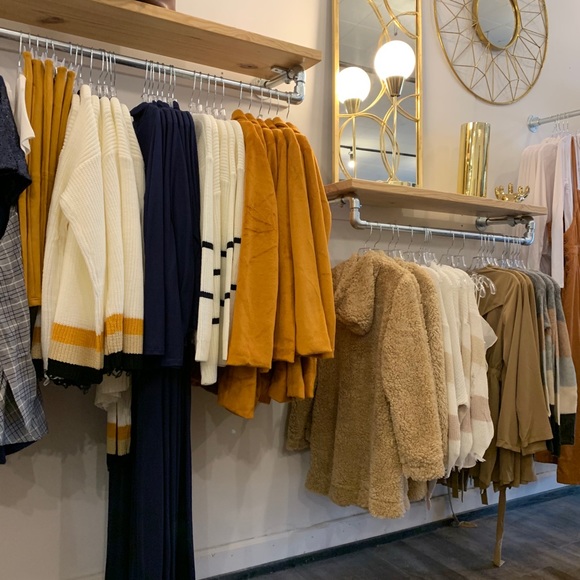 Meet your Posher, Tiffani - Picture 13 of 15